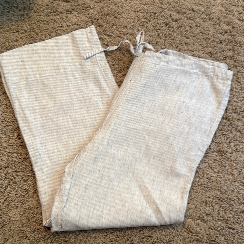 Threads Linen Pinstripe Set - Picture 6 of 10
